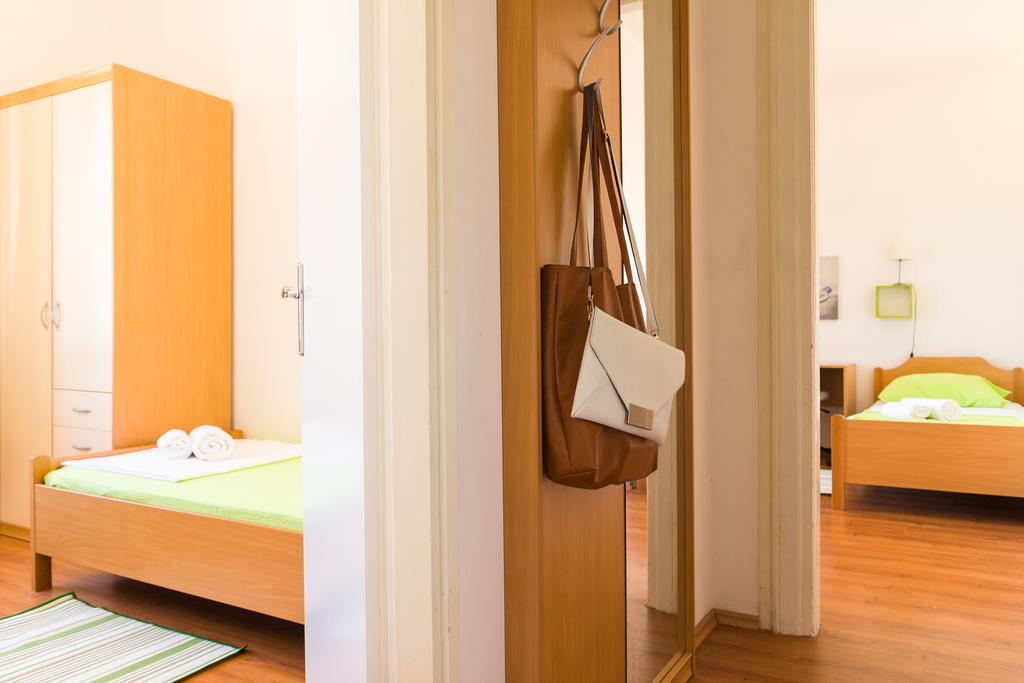 Apartment Mia Rijeka Exterior photo